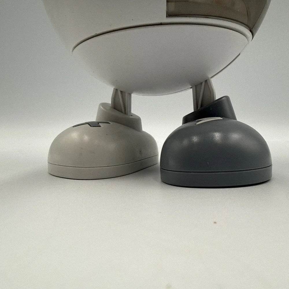 T-1 Interstellar Cat Robot Plays Music And Dances Obstacle Avoidance